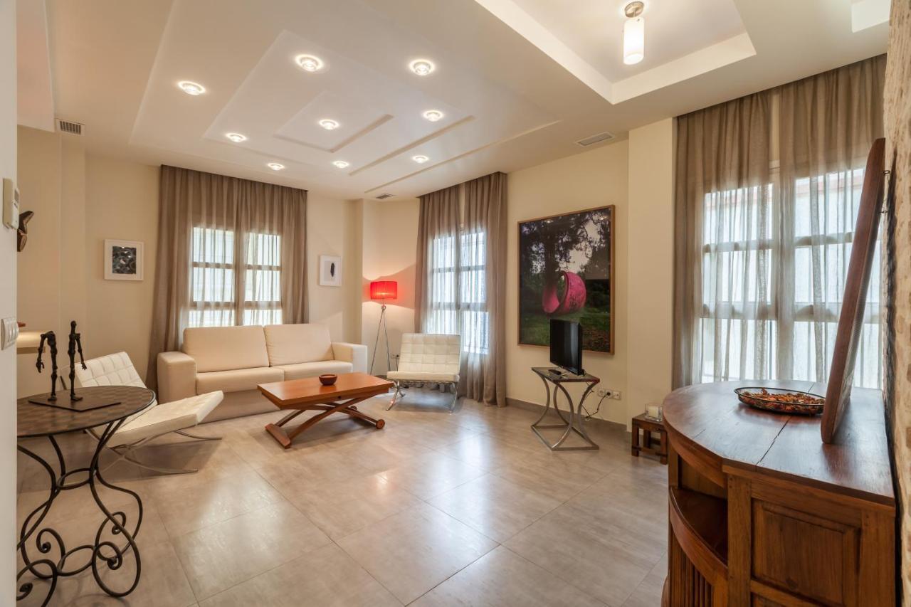 Apartamento Con Encanto En El Barrio De Santa Cruz Seville Exterior photo