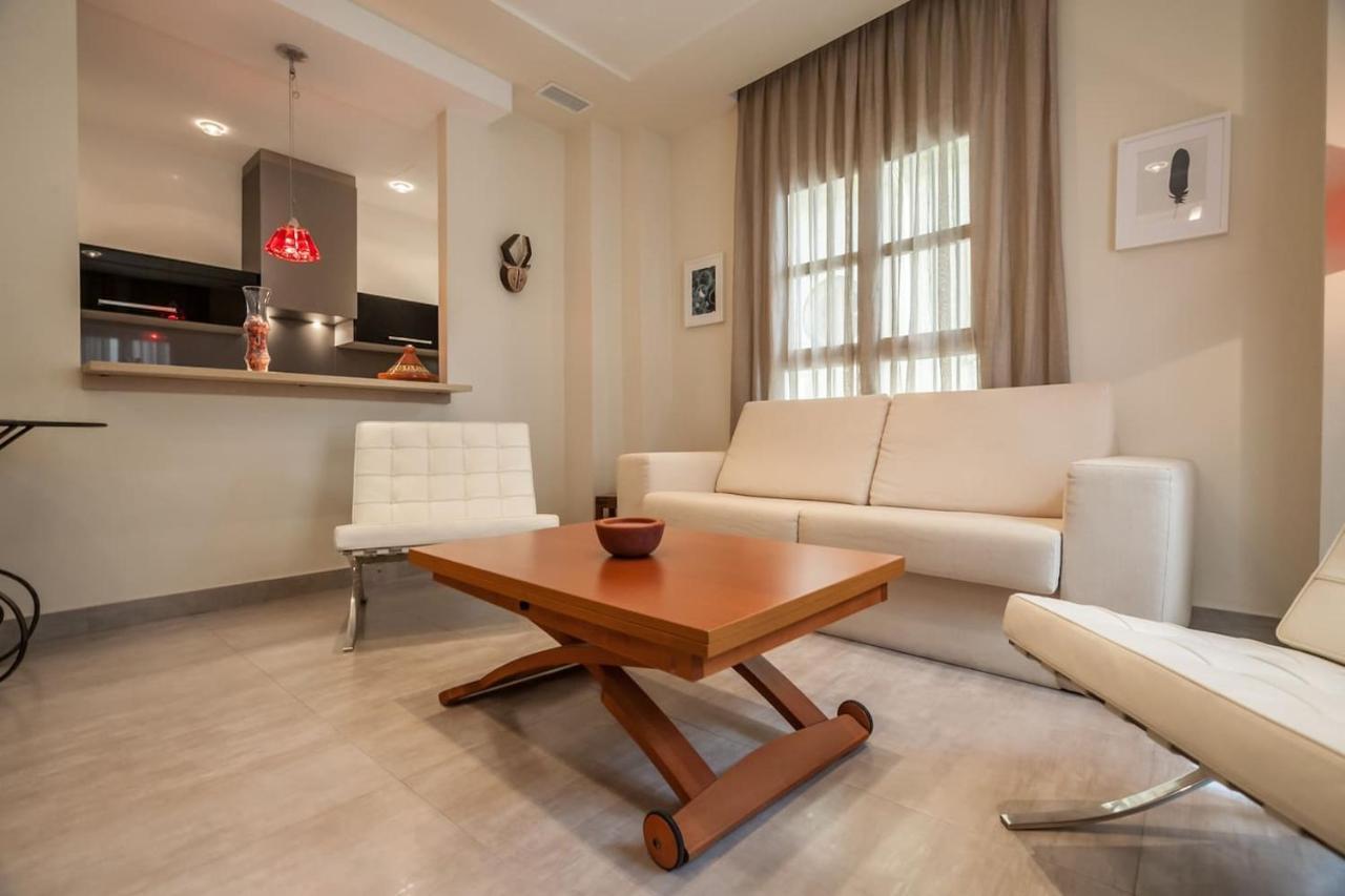 Apartamento Con Encanto En El Barrio De Santa Cruz Seville Exterior photo